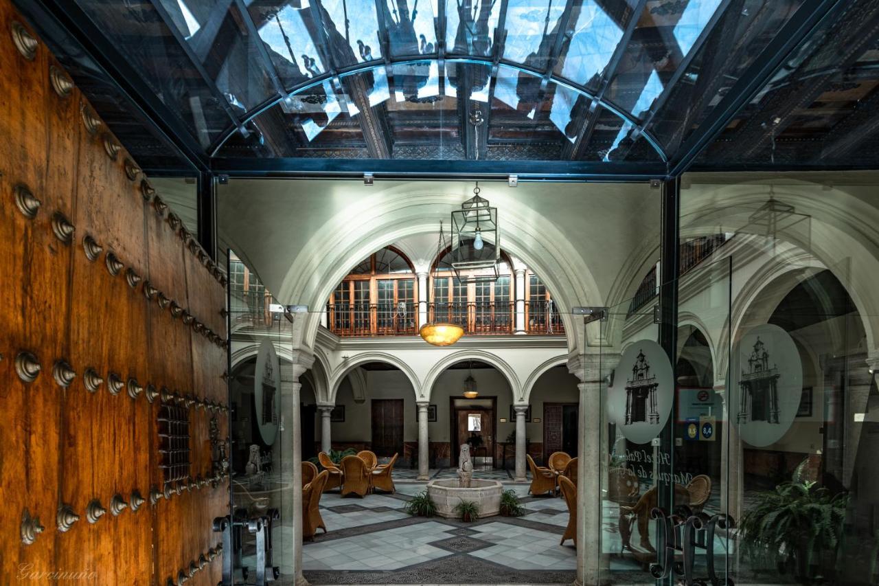 Palacio Marques De La Gomera Osuna Luaran gambar