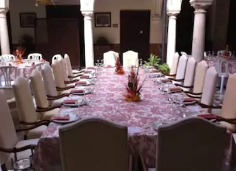 Palacio Marques De La Gomera Osuna Luaran gambar