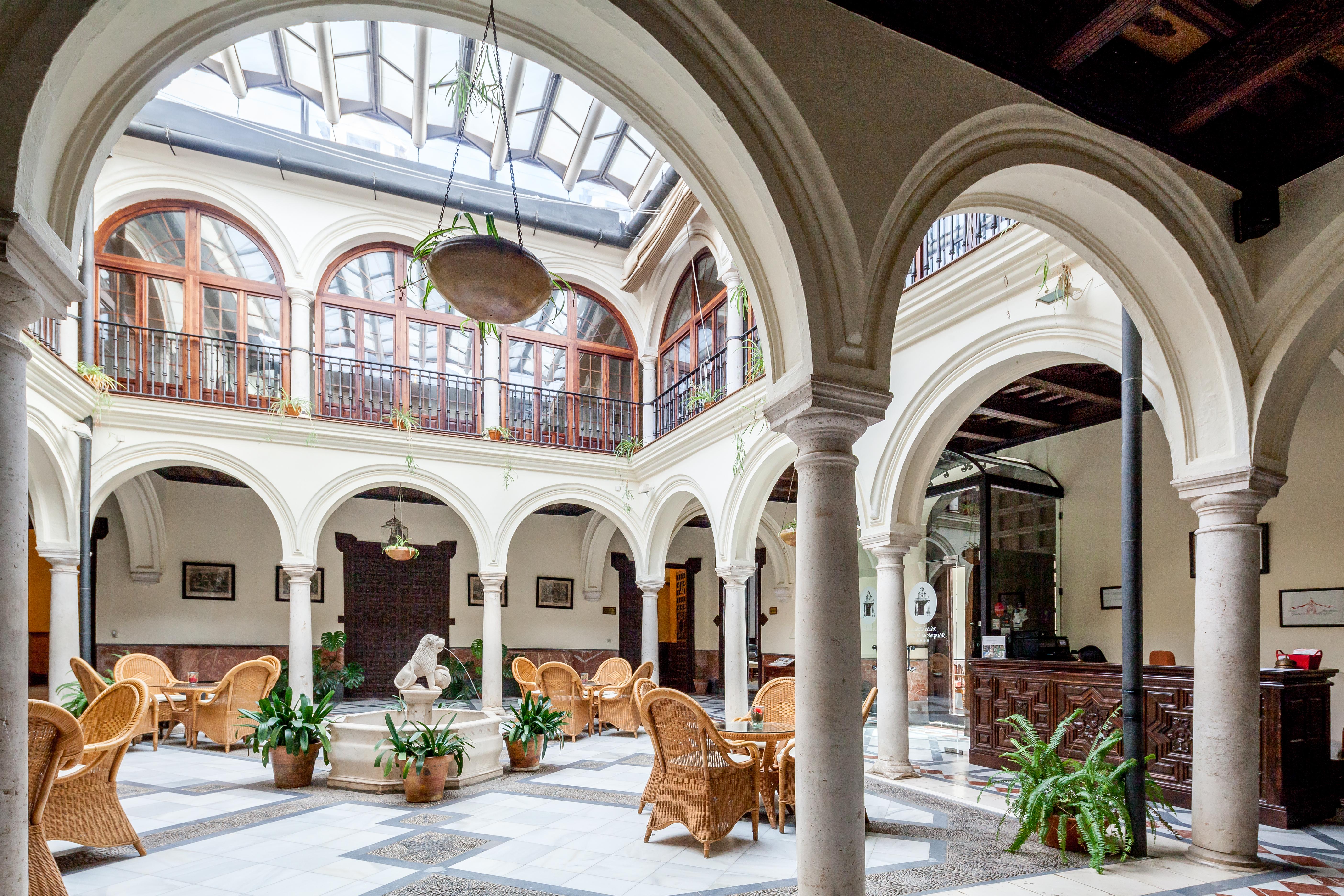 Palacio Marques De La Gomera Osuna Luaran gambar