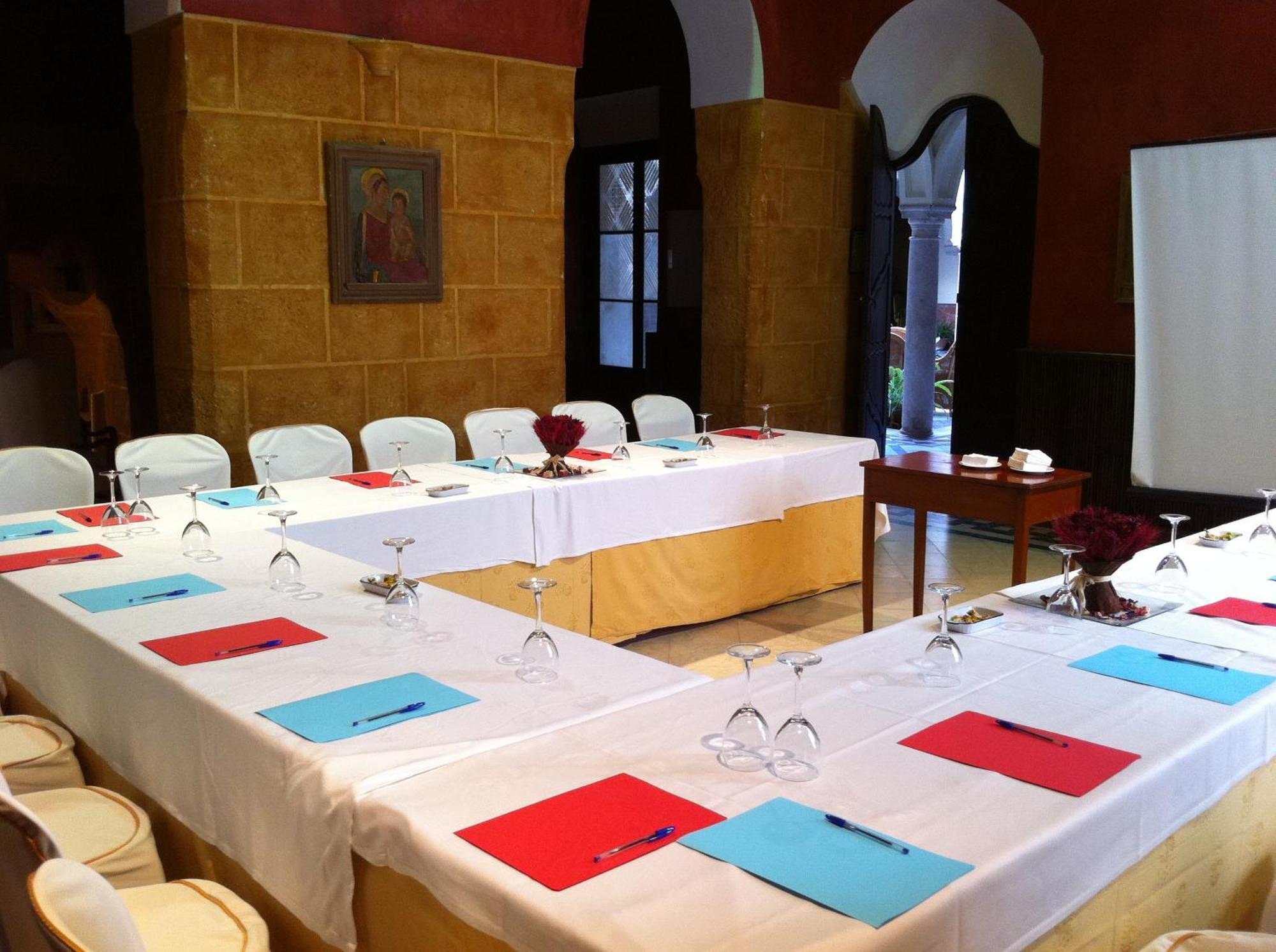 Palacio Marques De La Gomera Osuna Luaran gambar